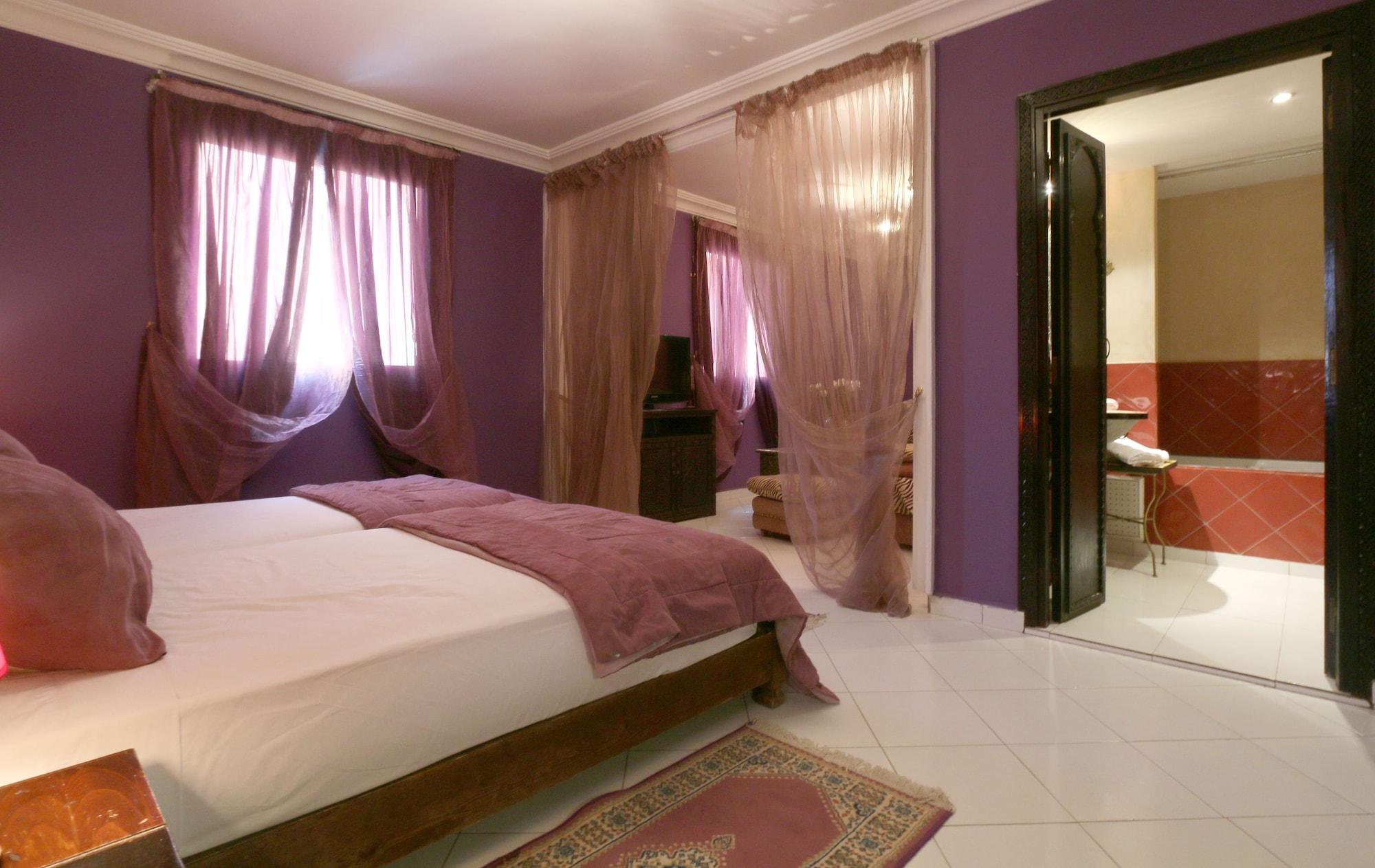 Hotel Tafoukt Marrakesh Ngoại thất bức ảnh